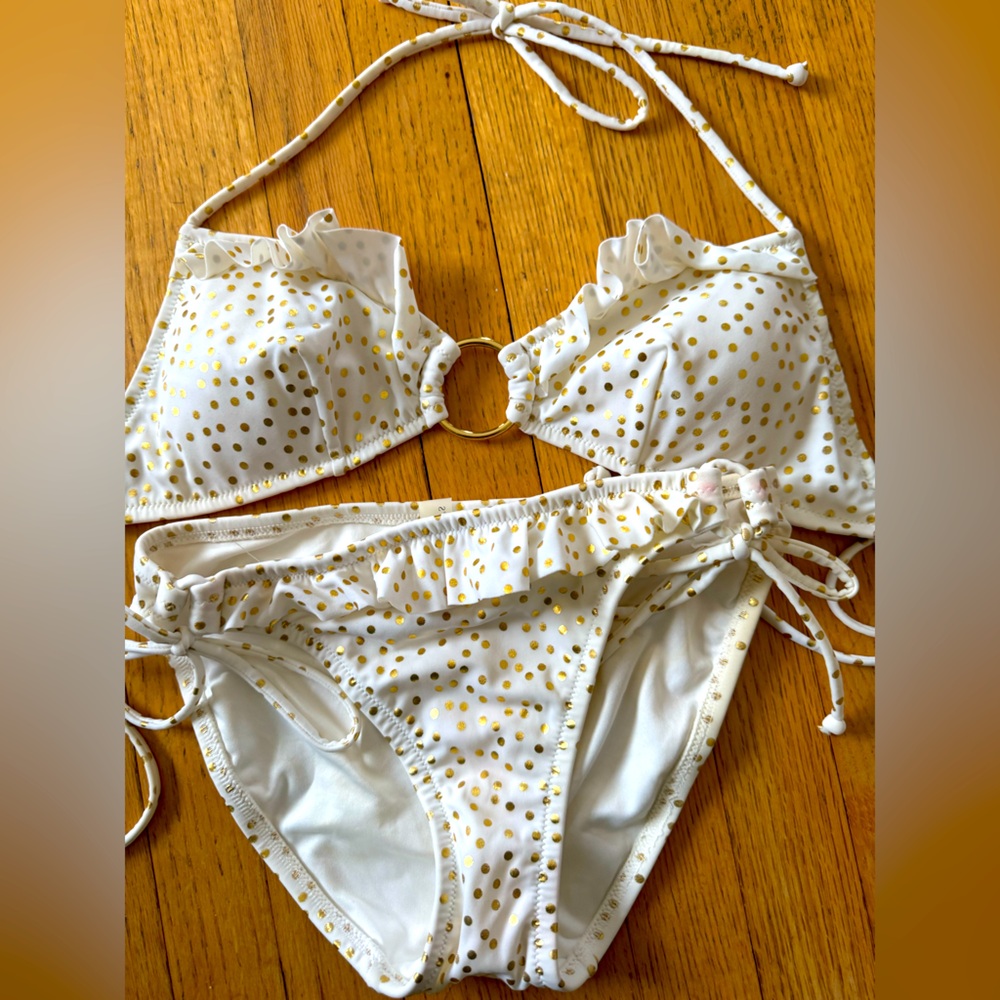 NWOT bikini set by VS